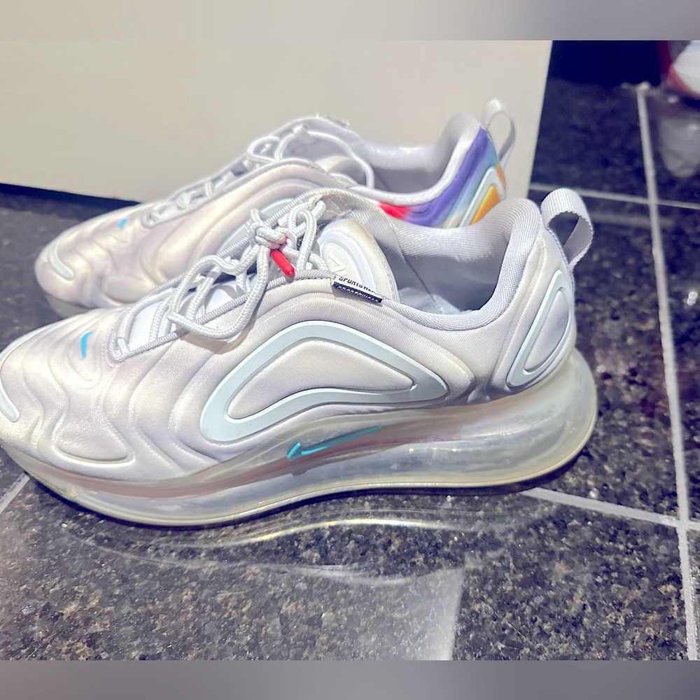 Nike Air Max 720
